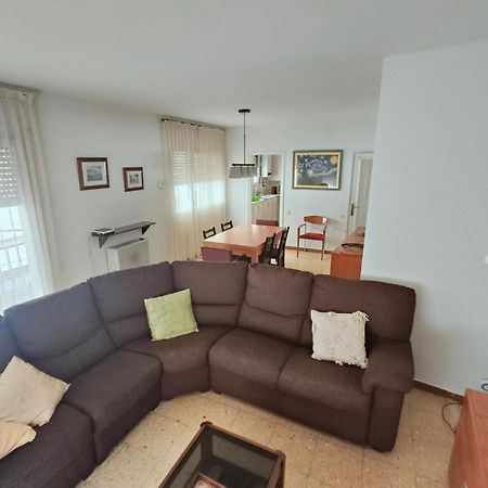 Apartamento Duplex Vacacional 阿雷尼斯德马尔 外观 照片